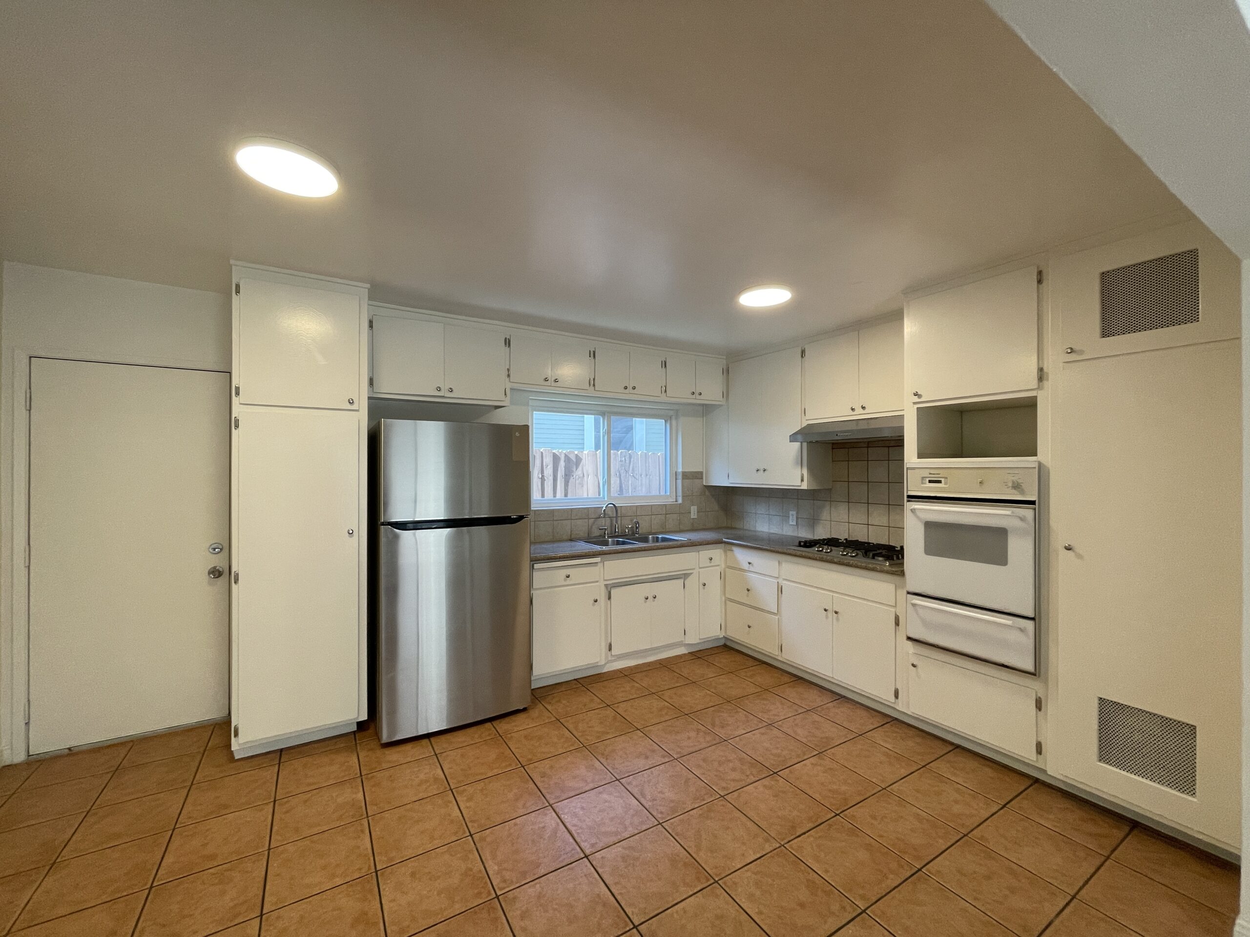 appartment image 2