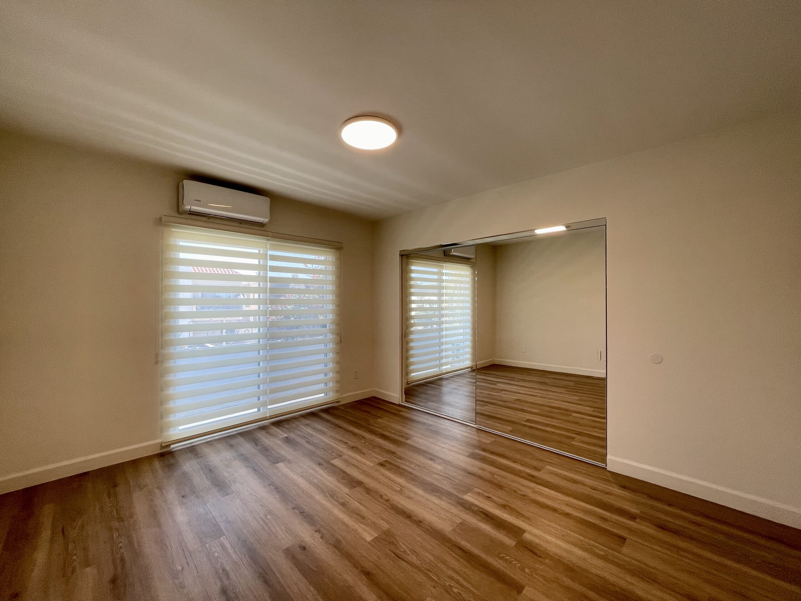 appartment image 6