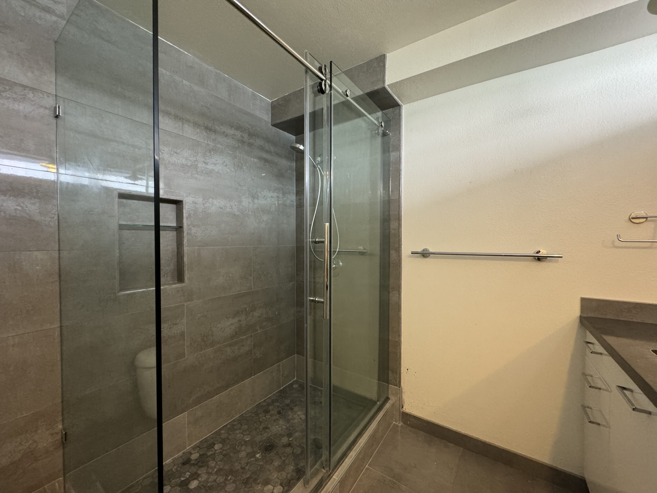 appartment image 8